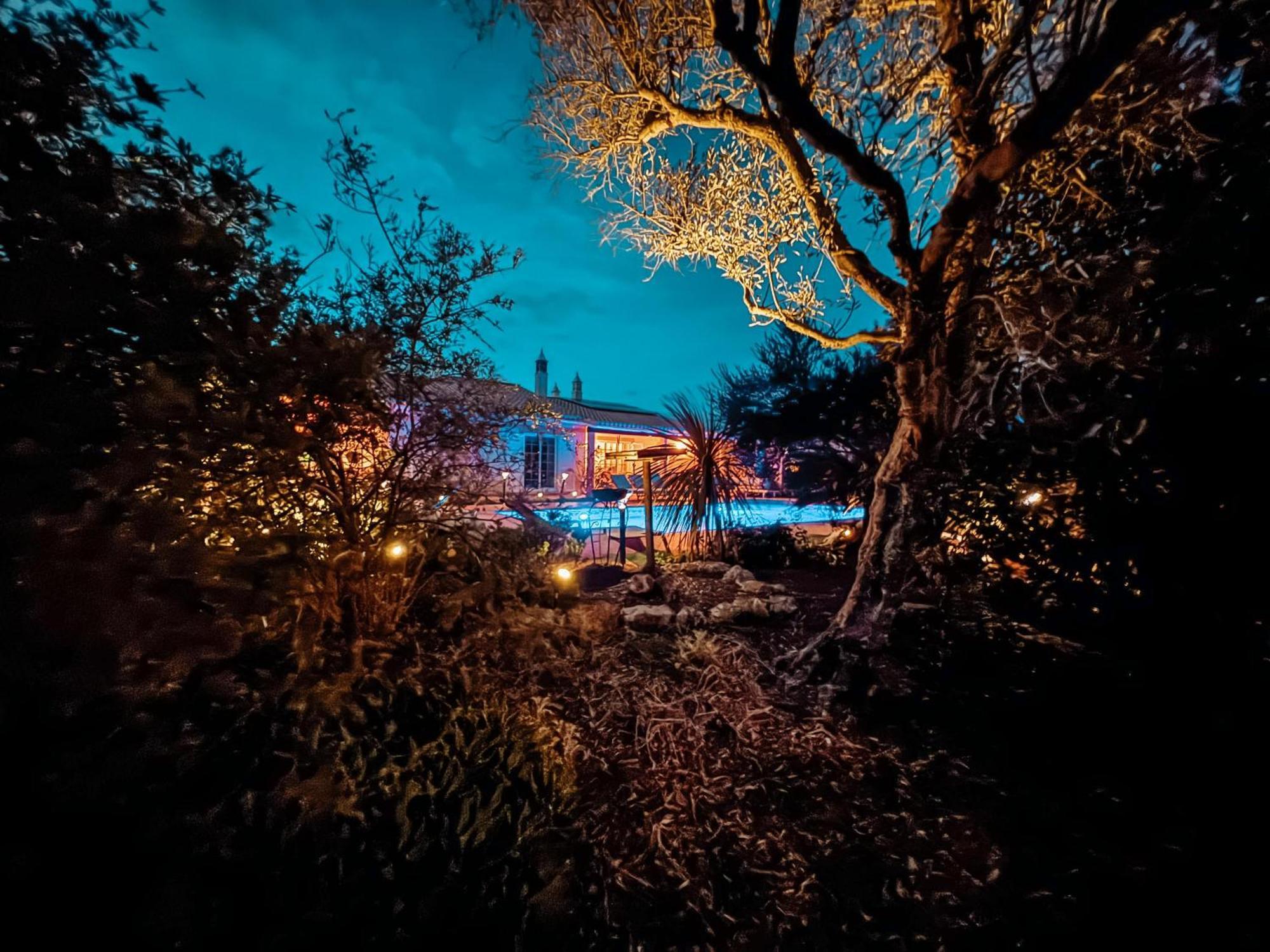 Villa Rubix Luz Exterior foto